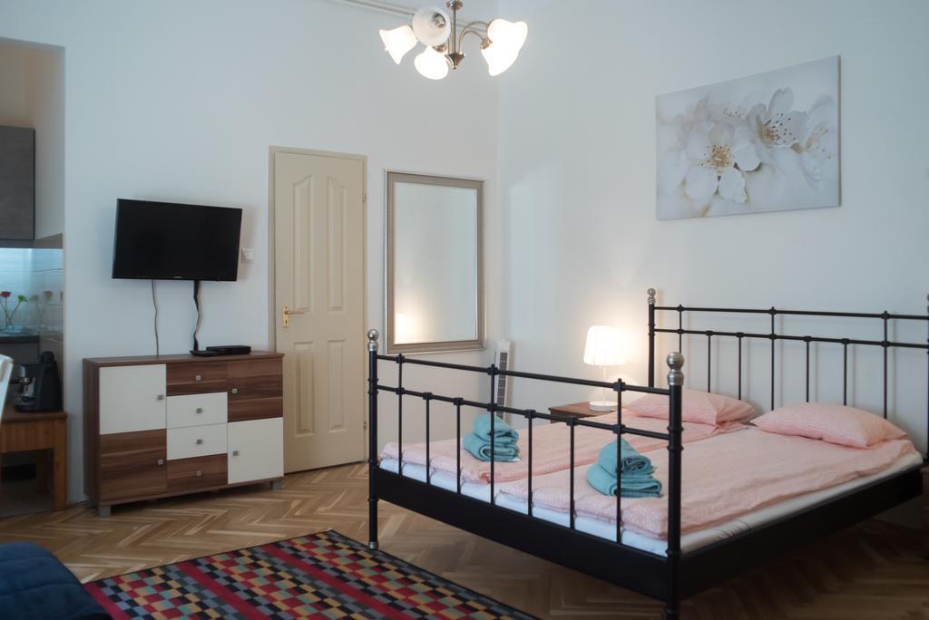 בודפשט Friendly Home In The Center מראה חיצוני תמונה
